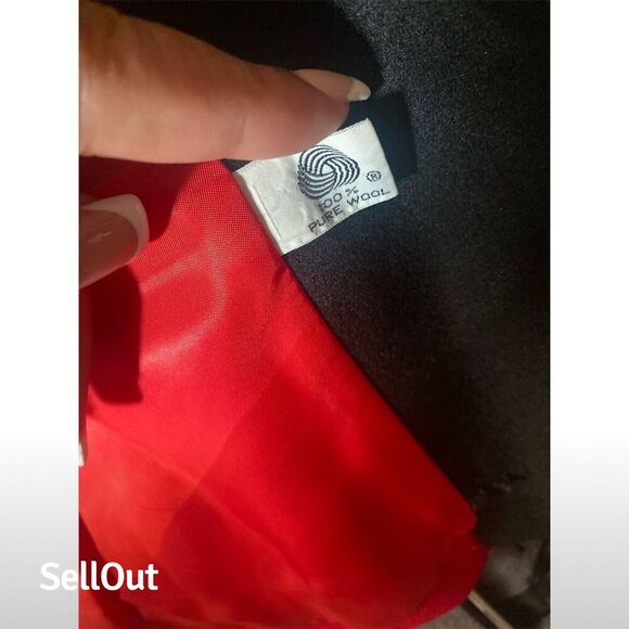 Vintage Women's Red Wool Blazer M Black Velvet Collar - Picture 6 of 7